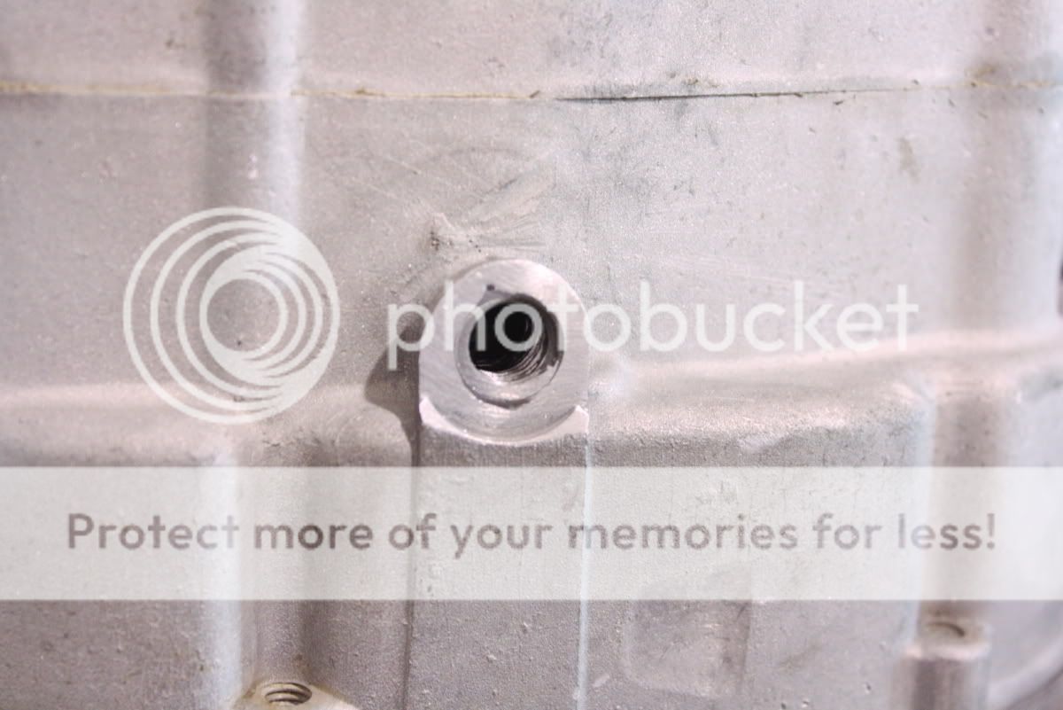 Drain plug, how to get a true sealing surface?